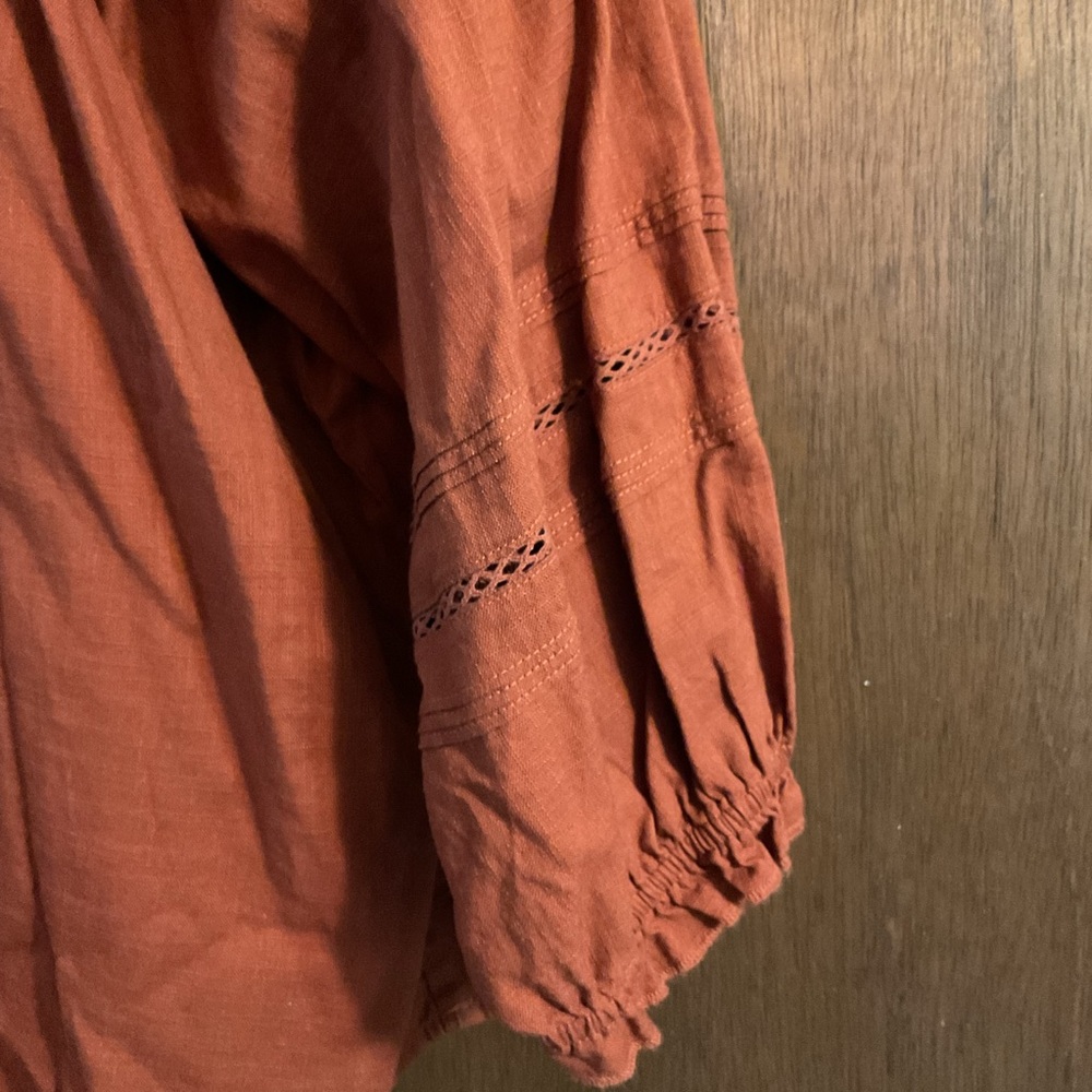 Women's Rust Top - Picture 3 of 3